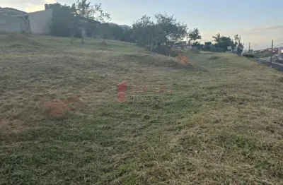 Terreno à venda no condomínio portal da colina em jundiaí/sp