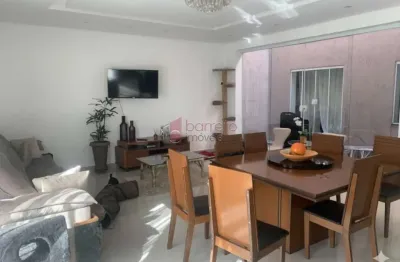 Casa com 3 quartos à venda na Rua Monsenhor Pedro Mottaes, Lote 18, --, Santo Antônio, Jundiaí