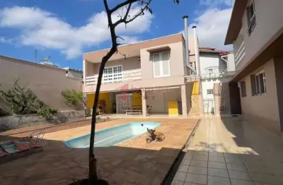 Casa com 6 quartos à venda na Rua Donatto Gatto, --, Vila Agrícola, Jundiaí