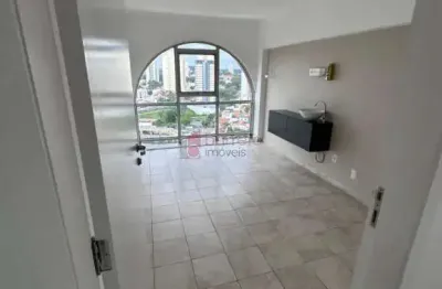 Sala comercial para locação no edifício dr. Jayme rodrigues - jundiaí/sp