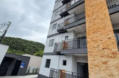 Apartamento com 2 quartos para alugar no Águas Claras, Brusque 