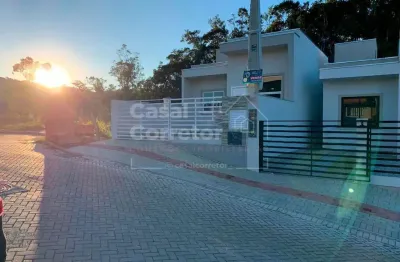 Casa com 3 quartos à venda no Primeiro de Maio, Brusque 