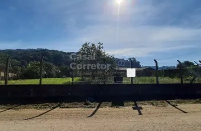Terreno à venda no Bateas, Brusque 