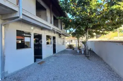 Casa com 7 quartos à venda no Santa Terezinha, Brusque 