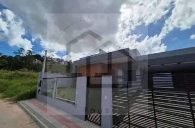 Casa deslumbrante com 3 dormitórios sendo 1 suíte c/ closet