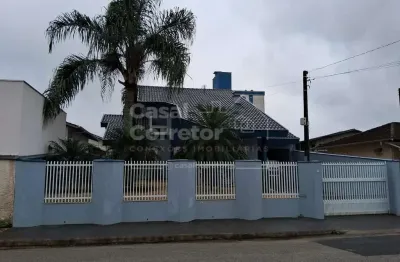 Casa com 3 quartos à venda no Dom Joaquim, Brusque 