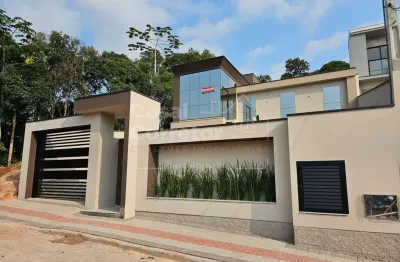 Casa com 5 quartos à venda no Primeiro de Maio, Brusque 