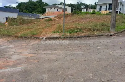 Terreno à venda no Primeiro de Maio, Brusque 