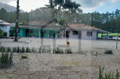 Casa com 4 quartos à venda no Volta Grande, Brusque 