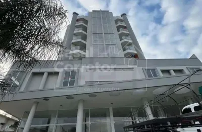 Encantador apartamento de 2 dormitórios sendo 1 suíte