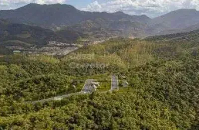 O espaço perfeito para sua casa ideal: 467,15m² de liberdade