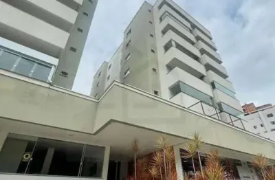 Apartamento com suíte e churrasqueira em ótima localização
