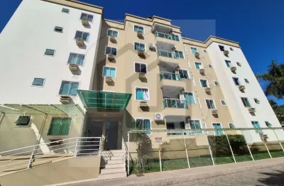Apartamento com 2 dormitórios, churrasqueira e vaga coberta