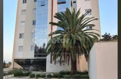 Apartamento próximo do centro de 3 dormitórios sendo 1 suíte