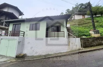 Casa para alugar no bairro águas claras - brusque/sc