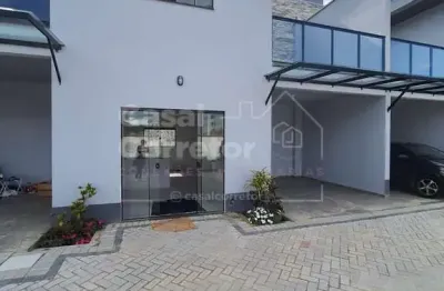 Casa com 2 quartos para alugar no Rio Branco, Brusque 