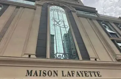 Apartamento com 4 quartos à venda na Rua 254, 215, Meia Praia, Itapema