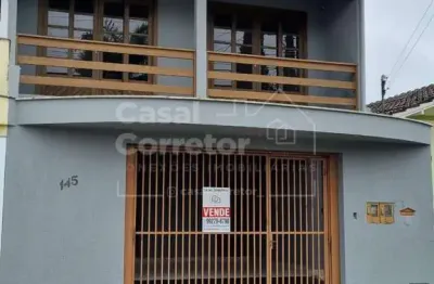 Casa na santa terezinha com 4 dormitórios e 2 vagas de garagem