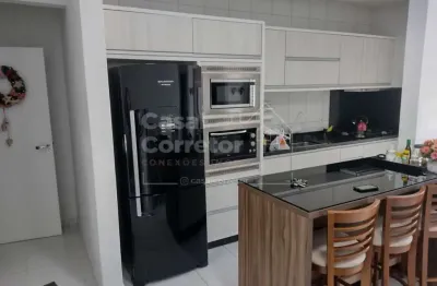 Apartamento com três dormitorios no bairro santa terezinha a poucos metros da unifebe