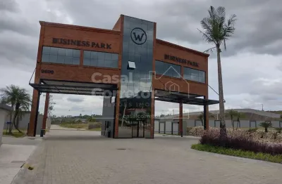 Terreno em condomínio empresarial, ideal para construção de galpão