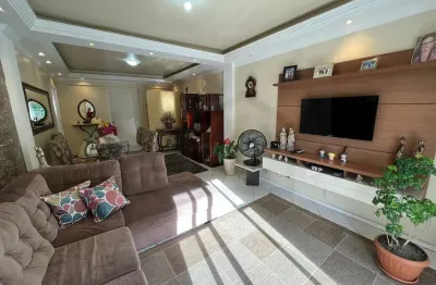 Apartamento de 112m² com três dormitórios sendo uma suíte no bairro são pedro