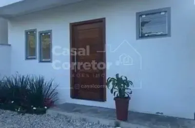 Sobrado com excelente acabamento e passagem lateral no loteamento bruschal