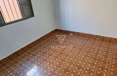 Casa térrea 141m² com 3 quartos e com ventiladores de teto, no campos eliseos
