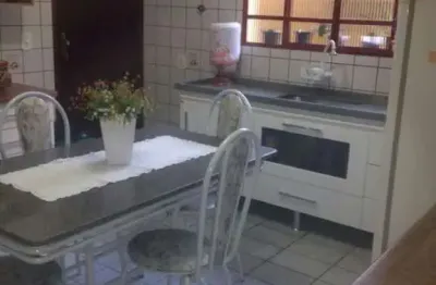 Casa com 2 quartos à venda no Atibaia Jardim, Atibaia 