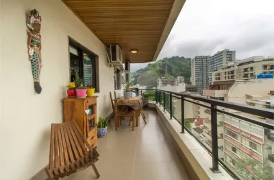 Apartamento à venda com 4 quartos, sendo 1 suíte,  no condomínio edifício 'dos pirineus', rio de janeiro - rj