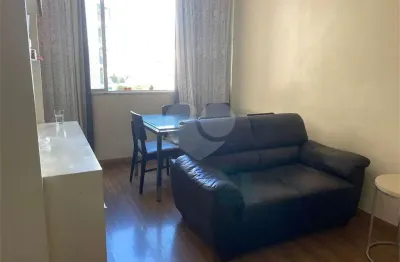 Apartamento à venda com 2 quartos no condomínio maria georgina, rio de janeiro - rj