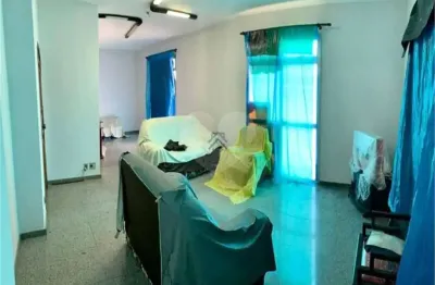 Cobertura à venda com 3 quartos, sendo 1 suíte,  no condomínio solar da tijuca., rio de janeiro - rj