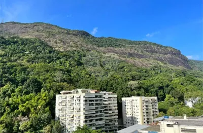 Apartamento à venda com 3 quartos, sendo 1 suíte,  no condomínio edifício algarve, rio de janeiro - rj
