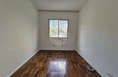 Apartamento à venda com 2 quartos no condomínio edifício grenoble, rio de janeiro - rj