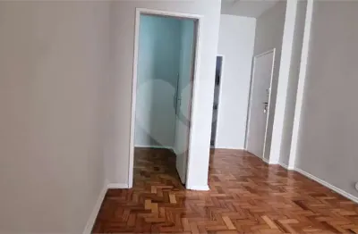 Apartamento à venda ou para alugar com 2 quartos no condomínio edifício jomar, rio de janeiro - rj