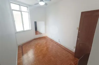 Apartamento com 1 quartos à venda em rio comprido - rj