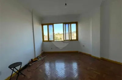 Apartamento à venda ou para alugar com 3 quartos, sendo 1 suíte,  no condomínio lindolar, rio de janeiro - rj