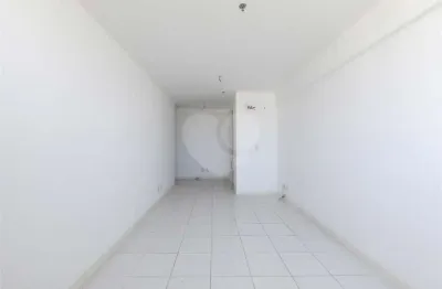 Sala comercial à venda ou para alugar no condomínio madureira centro empresarial, rio de janeiro - rj