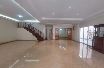 Casa  à venda com 3 quartos, sendo 3 suítes,  no condomínio rio mar..., rio de janeiro - rj