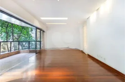 Apartamento à venda com 4 quartos, sendo 2 suítes,  no condomínio edifício mediterranee..., rio de janeiro - rj