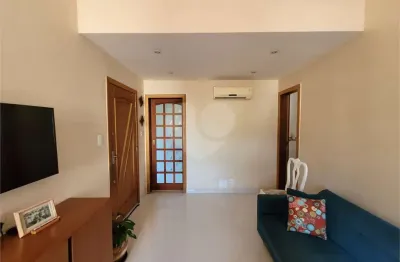 Apartamento à venda com 2 quartos no condomínio torre eifeél, rio de janeiro - rj