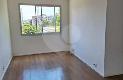 Apartamento à venda com 2 quartos no condomínio edificio magnus, rio de janeiro - rj
