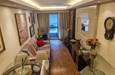 Apartamento à venda com 2 quartos, sendo 1 suíte,  no condomínio edifício gran bay resident service, rio de janeiro - rj