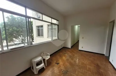 Apartamento à venda com 2 quartos em rio comprido, rio de janeiro - rj