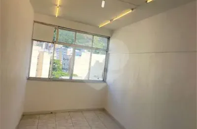 Sala comercial à venda ou para alugar no condomínio centro comercial senas pena, rio de janeiro - rj