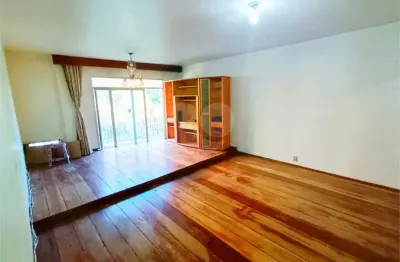 Apartamento à venda com 3 quartos, sendo 1 suíte,  no condomínio do edifício rembrandt van rijn, rio de janeiro - rj