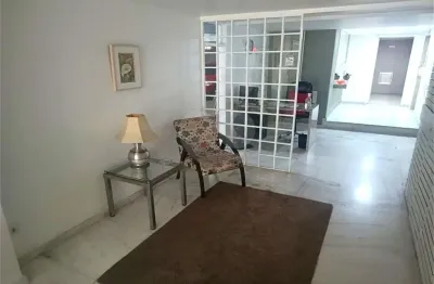 Apartamento à venda com 3 quartos, sendo 1 suíte,  no condomínio Edificio Monte Hermon, Rio de Janeiro - RJ