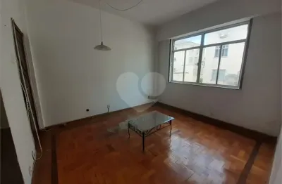 Apartamento à venda com 2 quartos no condomínio edifício faby, rio de janeiro - rj