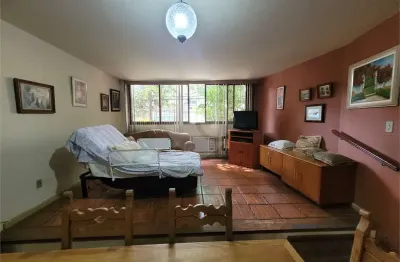 Casa à venda com 4 quartos, sendo 2 suítes,  em tijuca, rio de janeiro - rj