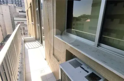 Apartamento à venda com 2 quartos, sendo 1 suíte,  no condomínio edifício 'val gardena', rio de janeiro - rj