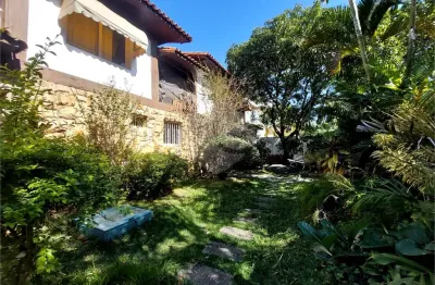 Casa à venda com 6 quartos, sendo 3 suítes,  em barra da tijuca, rio de janeiro - rj